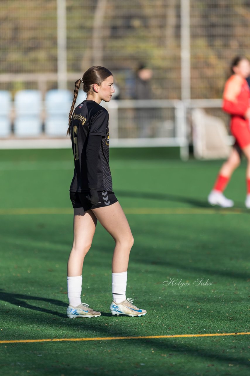 Bild 206 - wBJ VfL Pinneberg2 - Eimsbuttler TV 3 : Ergebnis: 5:0